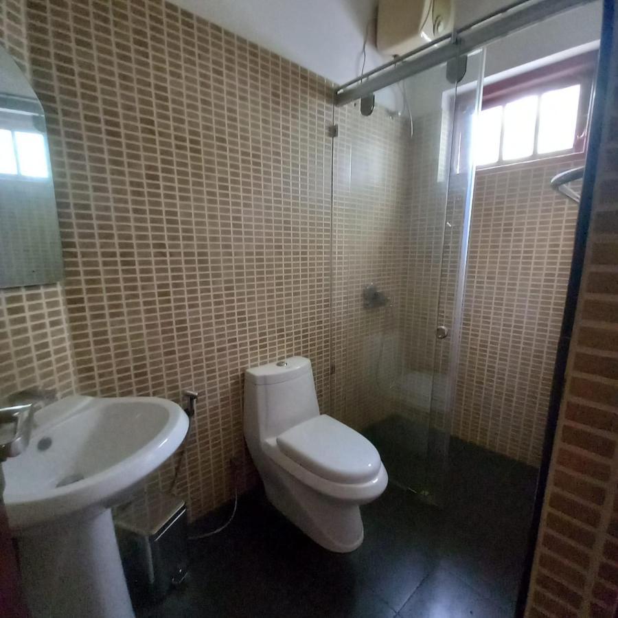 Crown Hills Kandy Inn מראה חיצוני תמונה